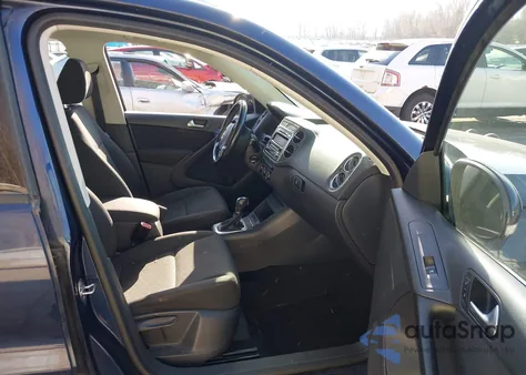 2013 Volkswagen Tiguan S from USA, damaged, VIN WVGAV3AX3DW562718